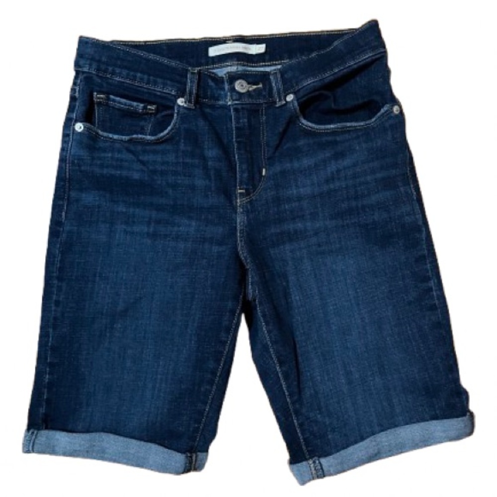 Levi’s Classic Bermuda Blue Denim Shorts Size 27